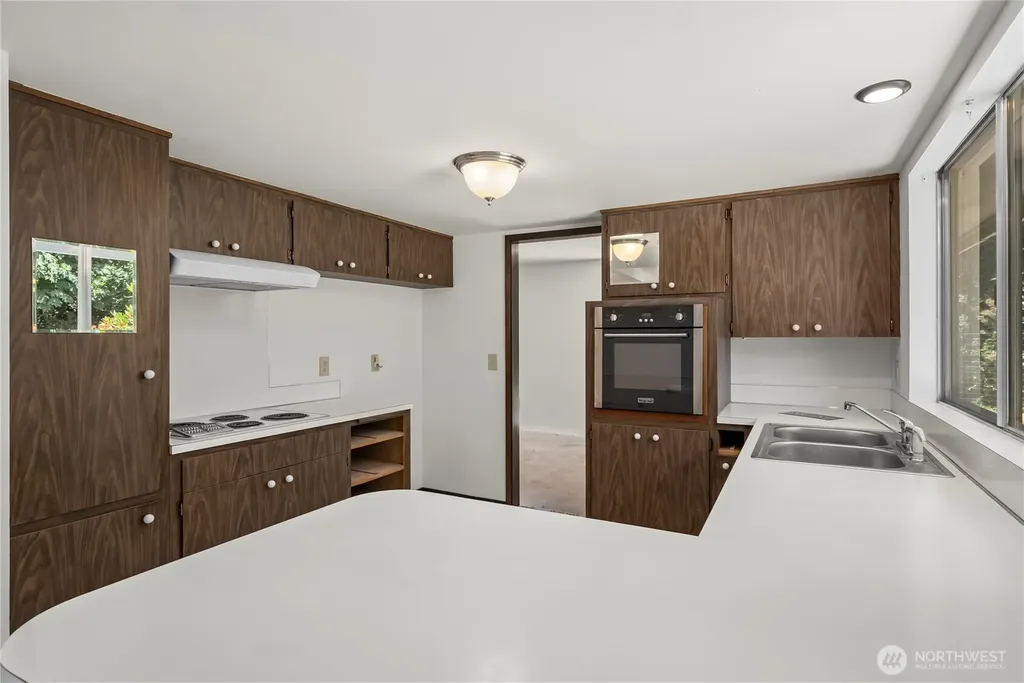 2520 54th Street NW Gig Harbor WA 98335
