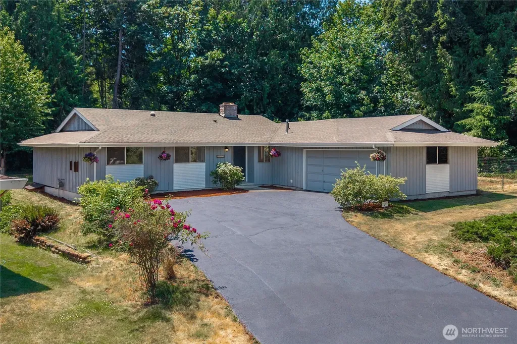 2520 54th Street NW Gig Harbor WA 98335