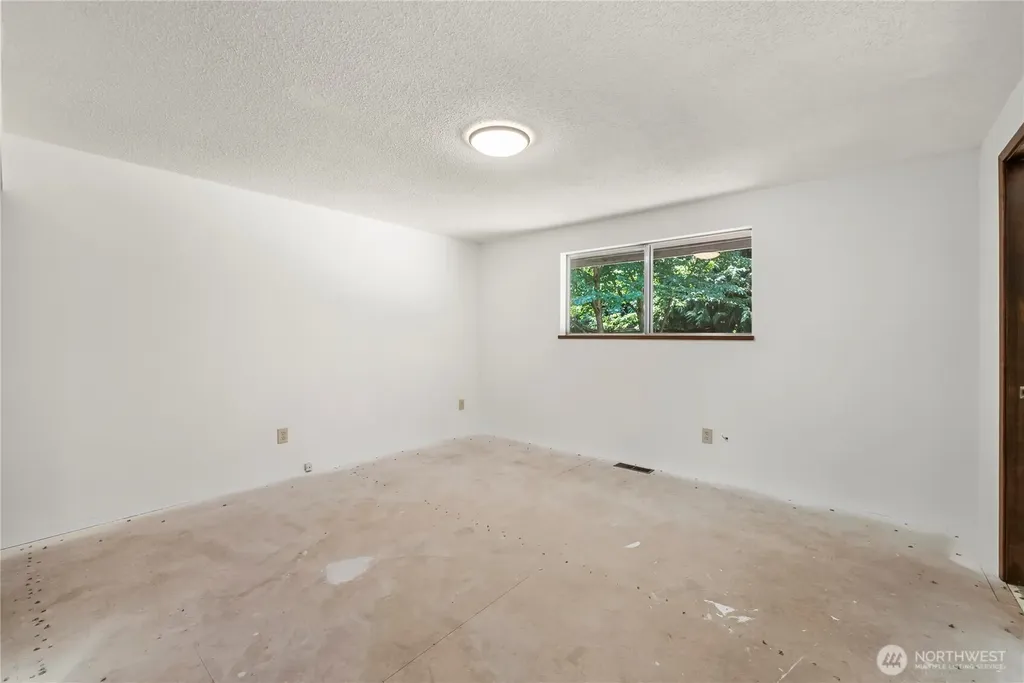 2520 54th Street NW Gig Harbor WA 98335