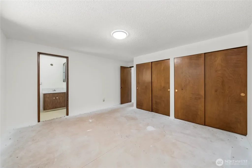 2520 54th Street NW Gig Harbor WA 98335