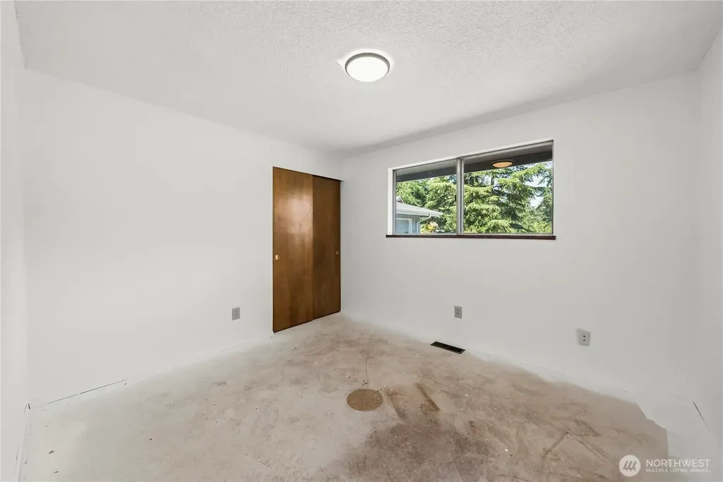2520 54th Street NW Gig Harbor WA 98335