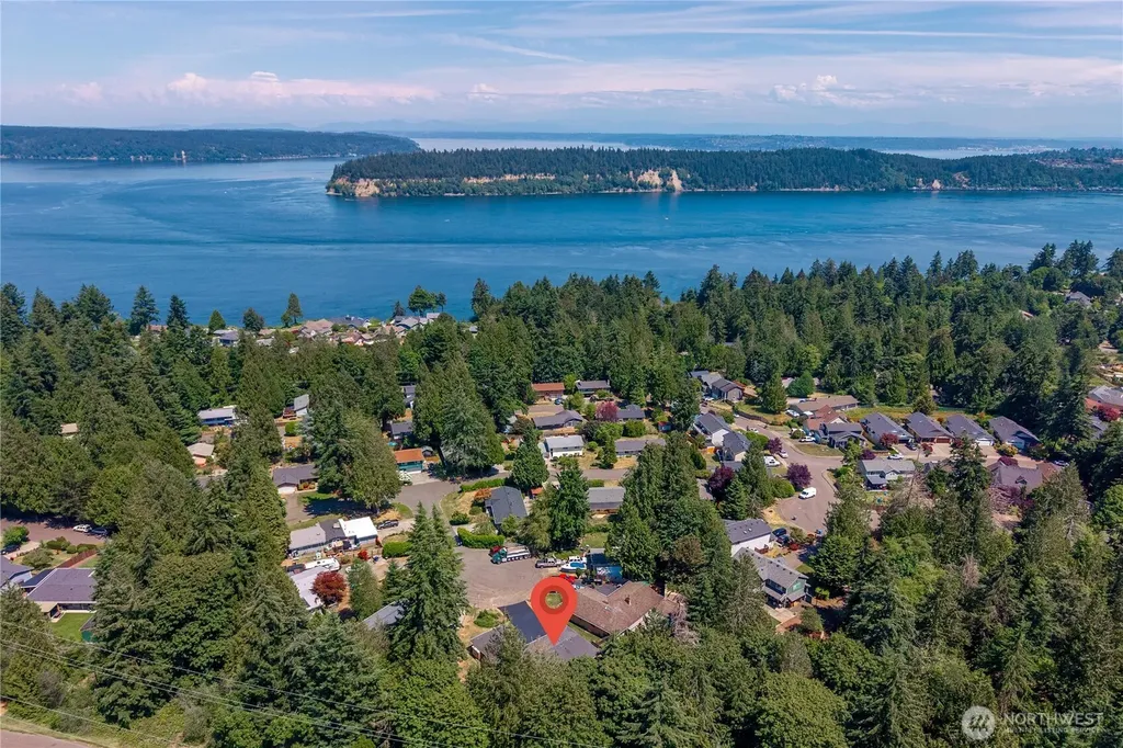 2520 54th Street NW Gig Harbor WA 98335