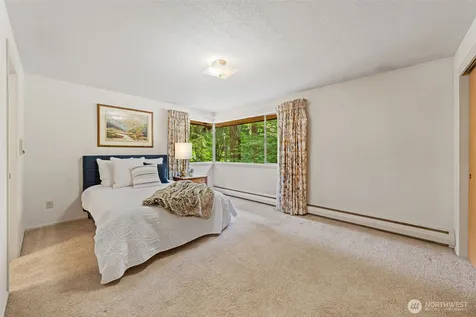 3630 122nd Place NE Bellevue WA 98005