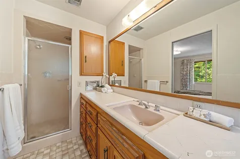 3630 122nd Place NE Bellevue WA 98005