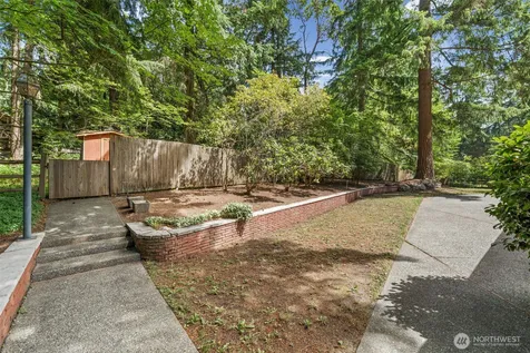 3630 122nd Place NE Bellevue WA 98005