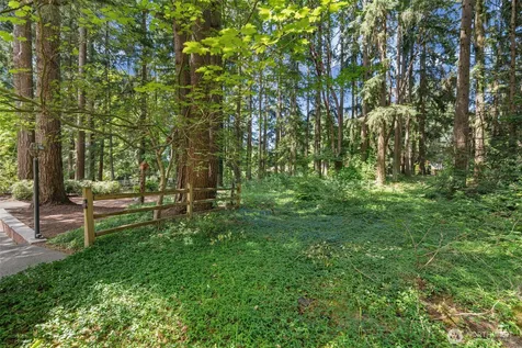 3630 122nd Place NE Bellevue WA 98005