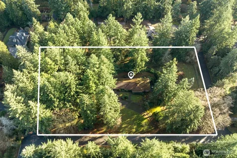 3630 122nd Place NE Bellevue WA 98005