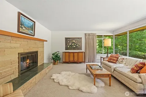 3630 122nd Place NE Bellevue WA 98005