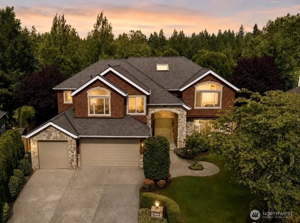 3054 205th Court NE Sammamish WA 98074