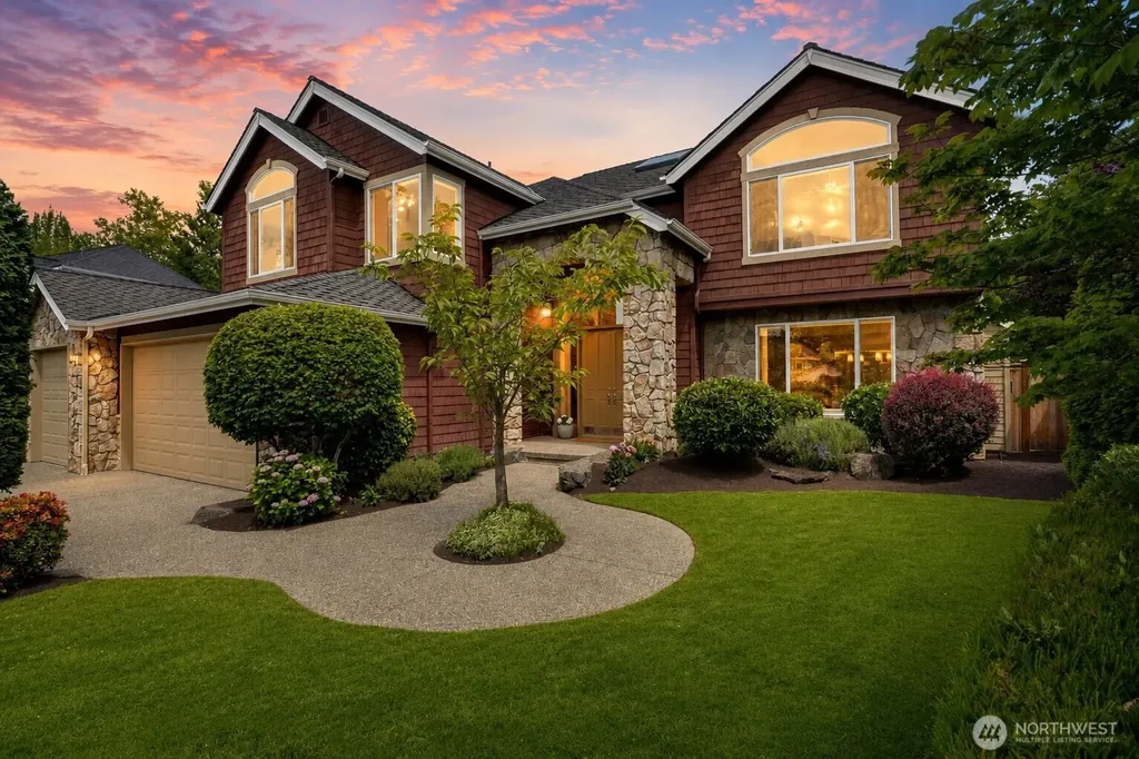 3054 205th Court NE Sammamish WA 98074