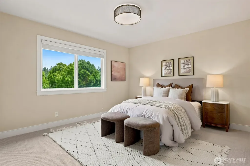 3054 205th Court NE Sammamish WA 98074