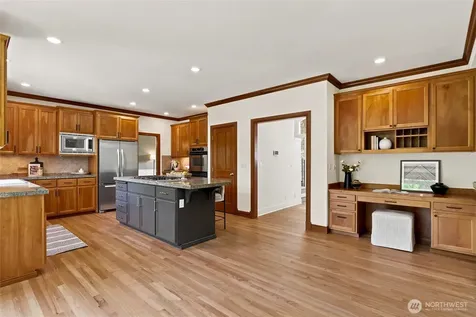 3054 205th Court NE Sammamish WA 98074