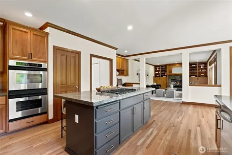 3054 205th Court NE Sammamish WA 98074