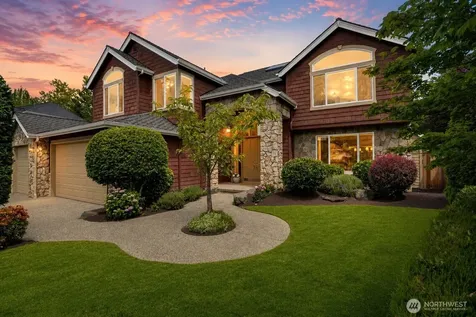 3054 205th Court NE Sammamish WA 98074