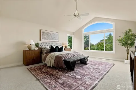 3054 205th Court NE Sammamish WA 98074