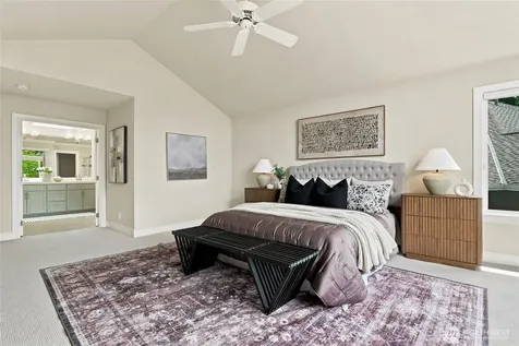 3054 205th Court NE Sammamish WA 98074
