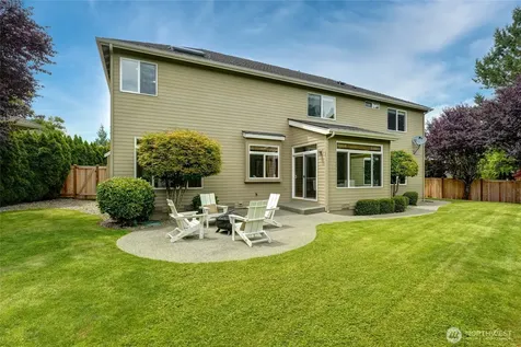 3054 205th Court NE Sammamish WA 98074