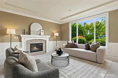 3054 205th Court NE Sammamish WA 98074