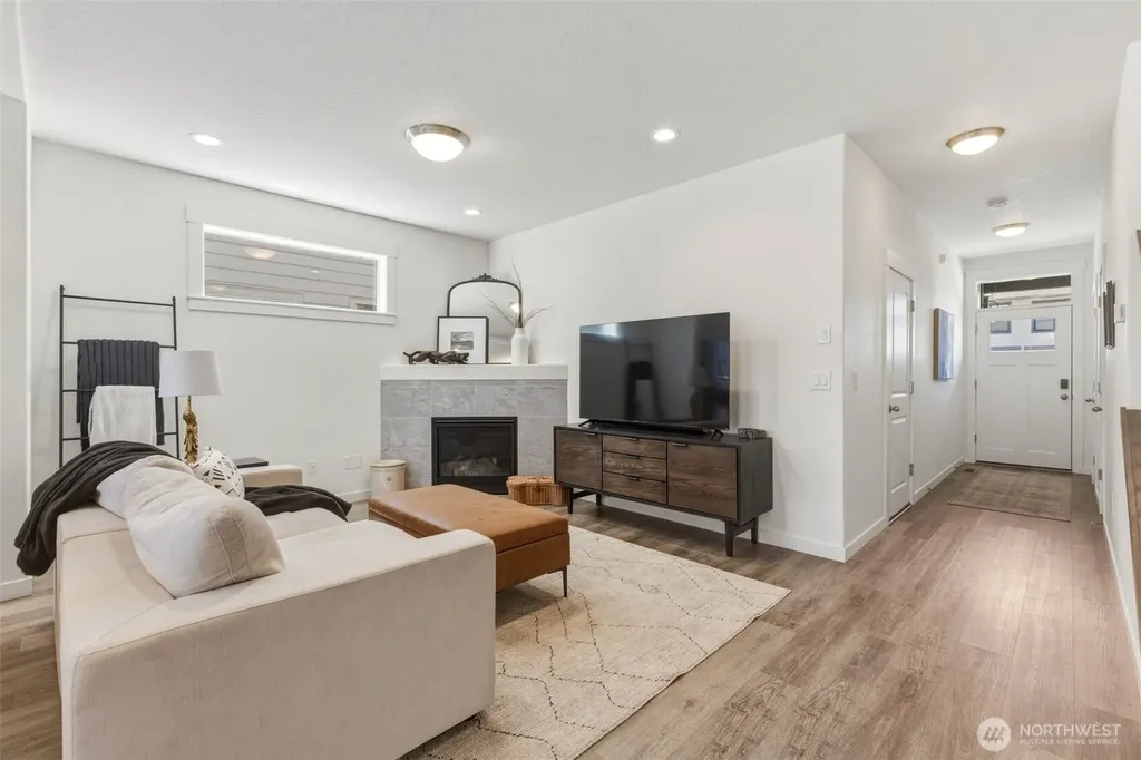 1128 N Auburn Place Ridgefield WA 98642