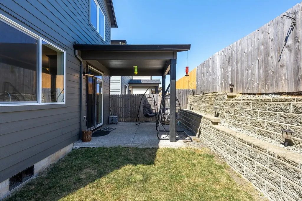 1128 N Auburn Place Ridgefield WA 98642