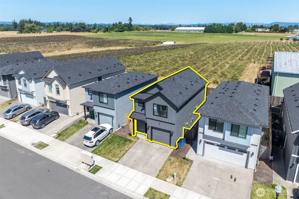 1128 N Auburn Place Ridgefield WA 98642