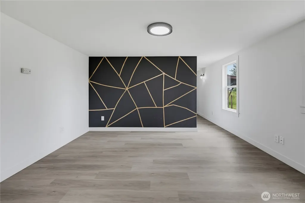 31108 3rd Avenue Black Diamond WA 98010