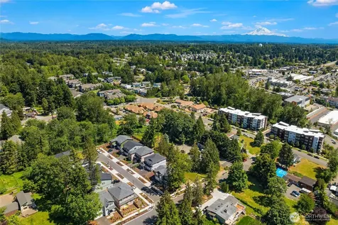 10667 SE 170th Place Renton WA 98055