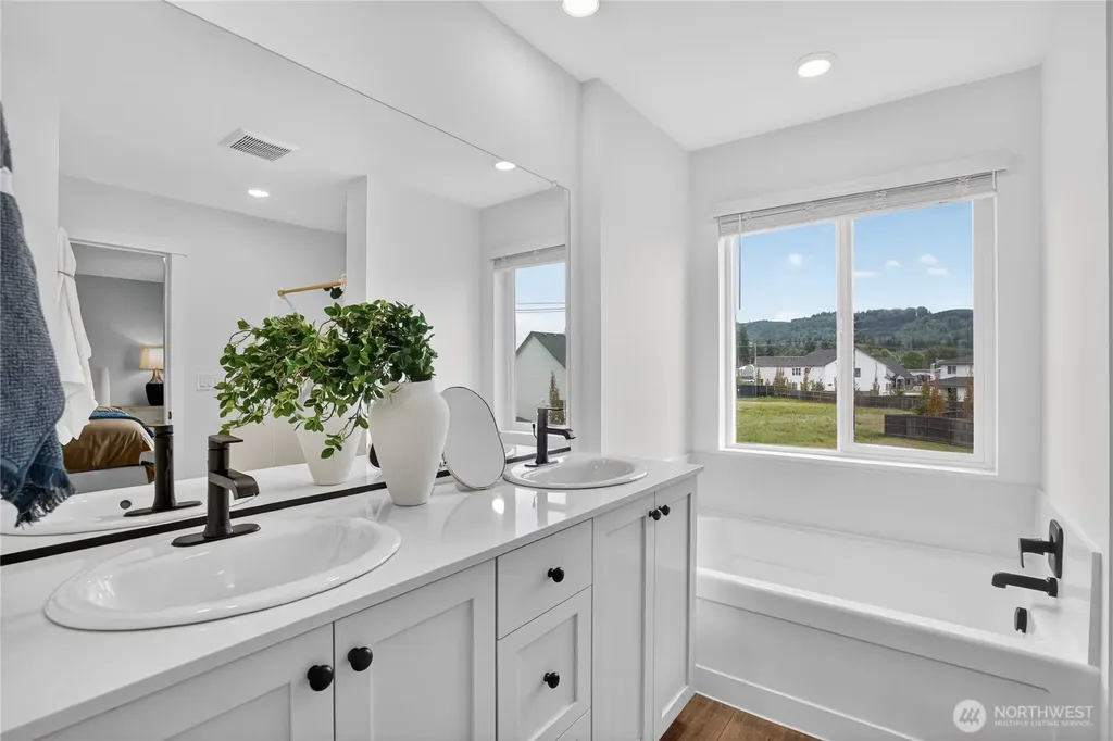 2325 Ash Street Woodland WA 98674