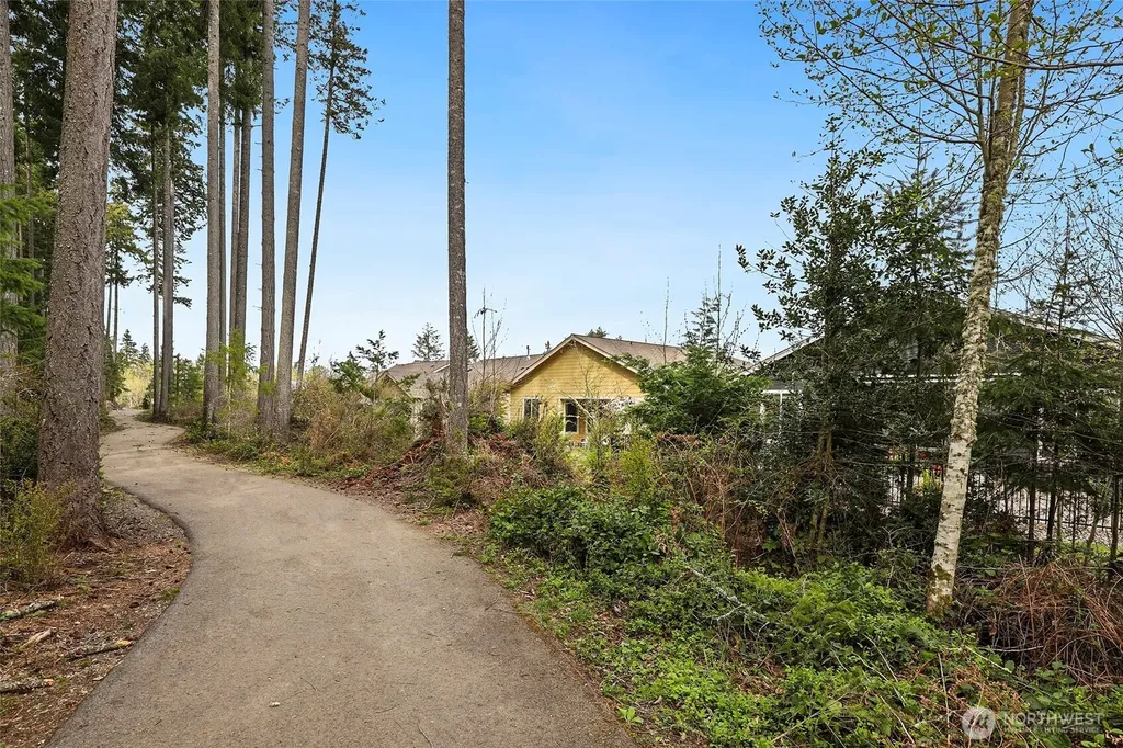 8218 Canton Avenue NE Lacey WA 98516
