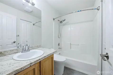 23907 67th Place S Kent WA 98032