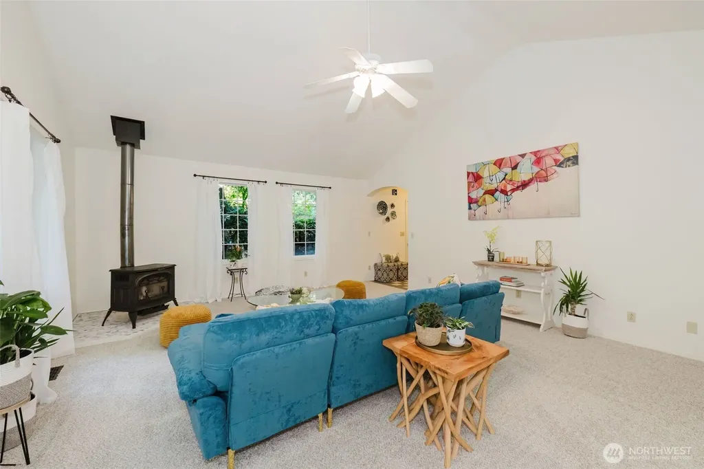 7215 NE Dolphin Drive Bainbridge Island WA 98110