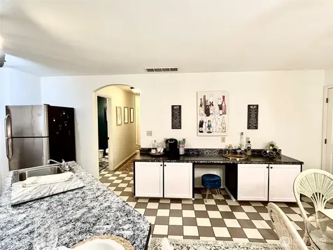 7215 NE Dolphin Drive Bainbridge Island WA 98110