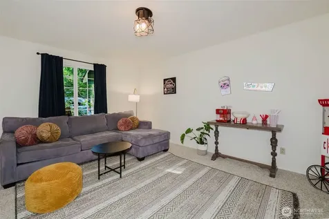 7215 NE Dolphin Drive Bainbridge Island WA 98110