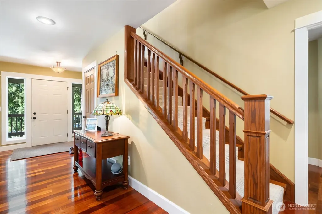 4260 Sonoma Terrace SE Port Orchard WA 98366