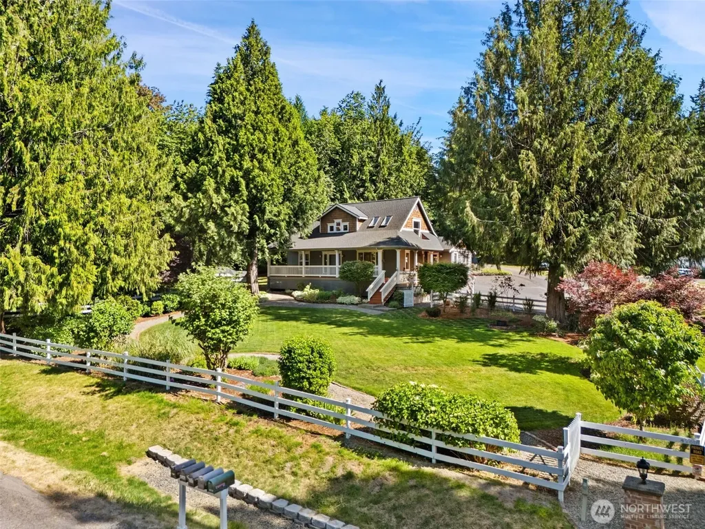 4260 Sonoma Terrace SE Port Orchard WA 98366