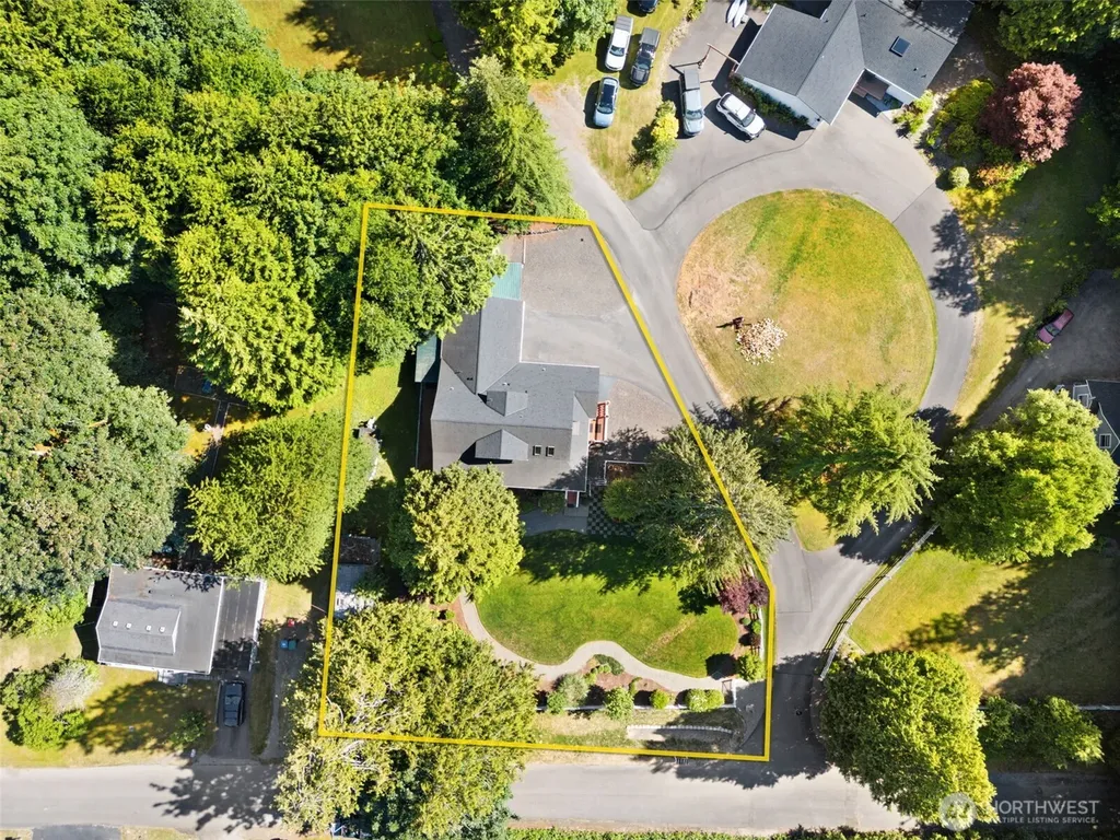 4260 Sonoma Terrace SE Port Orchard WA 98366