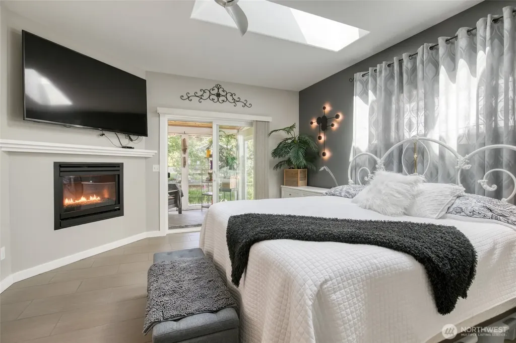 760 Plover Court SE Ocean Shores WA 98569