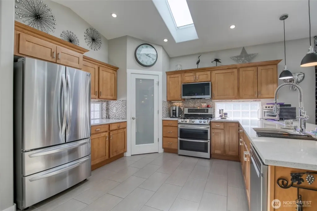 760 Plover Court SE Ocean Shores WA 98569
