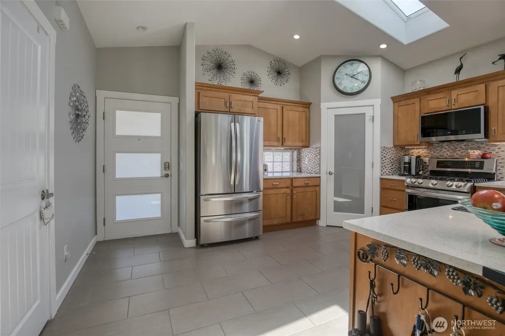 760 Plover Court SE Ocean Shores WA 98569