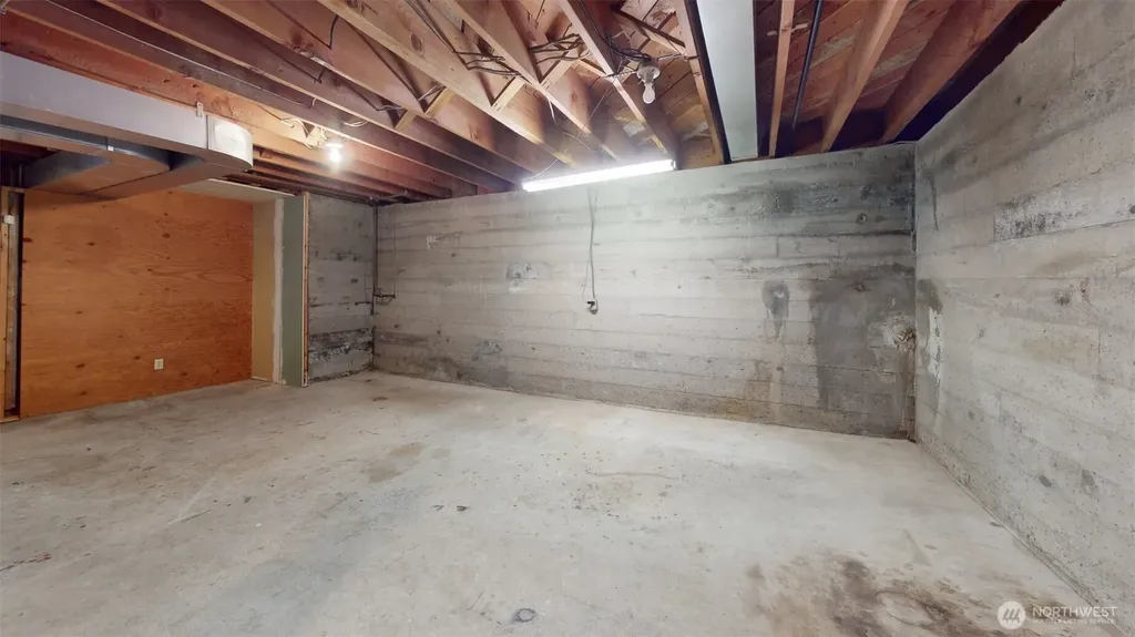 4631 48th Avenue S Seattle WA 98118