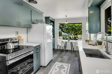 4631 48th Avenue S Seattle WA 98118