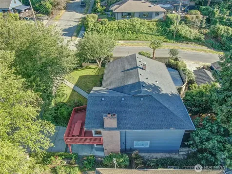 4631 48th Avenue S Seattle WA 98118