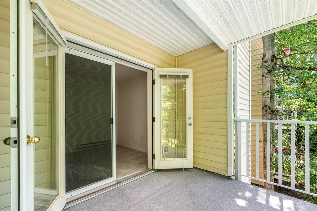 2540 118th Avenue SE Bellevue WA 98005