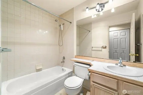 2540 118th Avenue SE Bellevue WA 98005