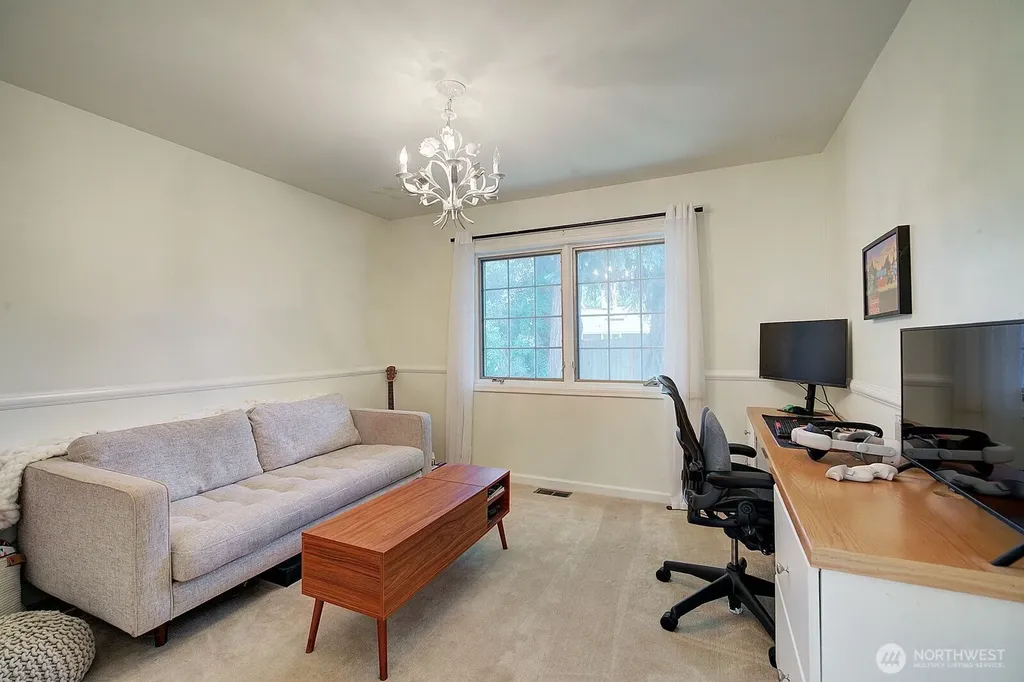 8846 SE 59th Street Mercer Island WA 98040
