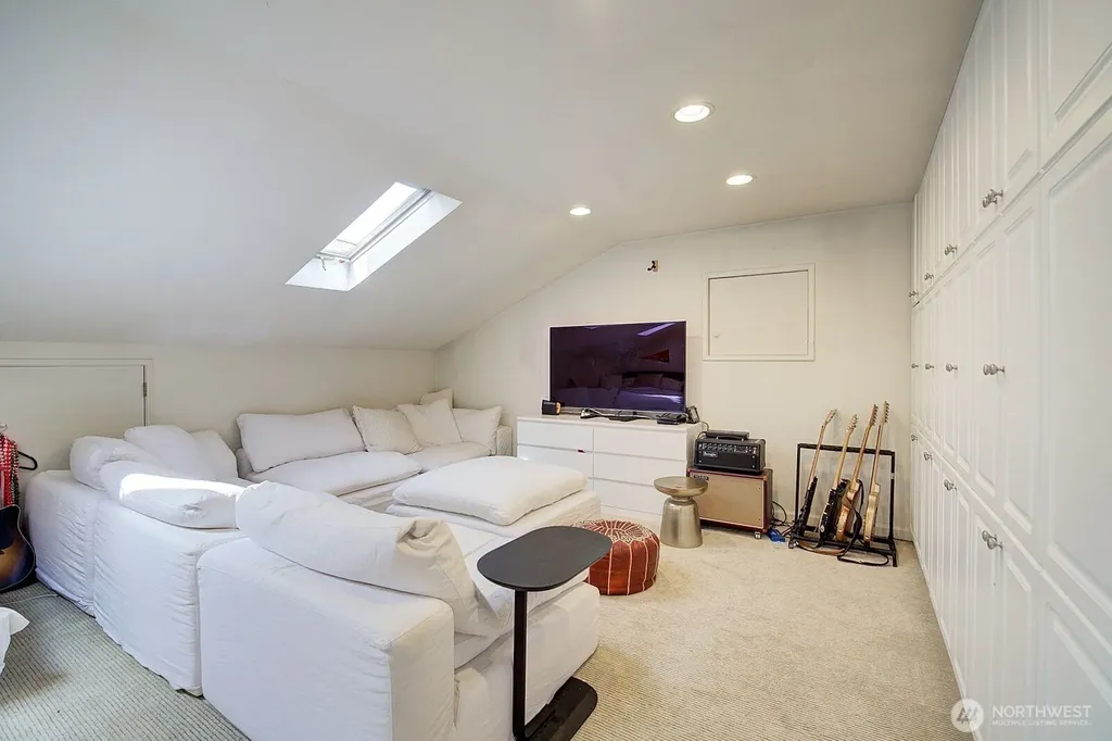 8846 SE 59th Street Mercer Island WA 98040