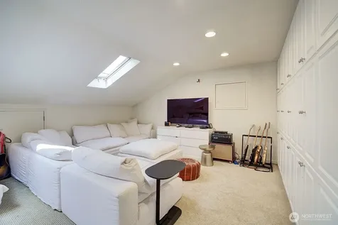 8846 SE 59th Street Mercer Island WA 98040