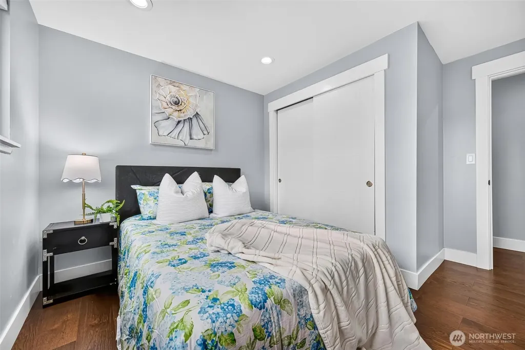23119 80th Place W Edmonds WA 98026