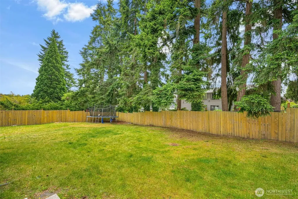 23119 80th Place W Edmonds WA 98026