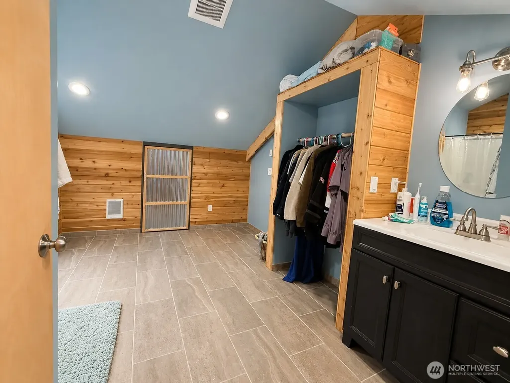1195 215 Th Lane Ocean Park WA 98640